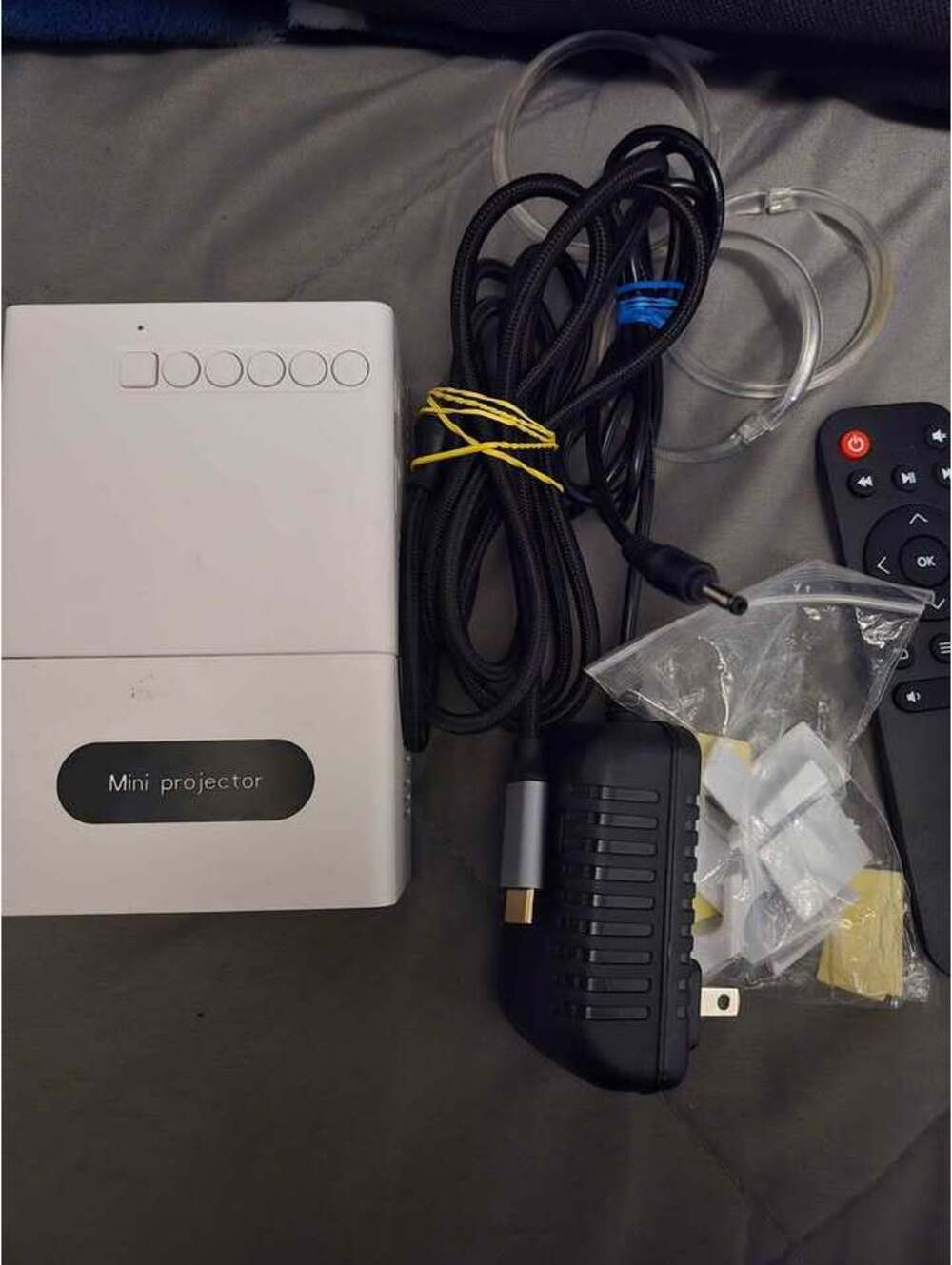 Portable Projector Complete Set Up - Picture 5 of 7